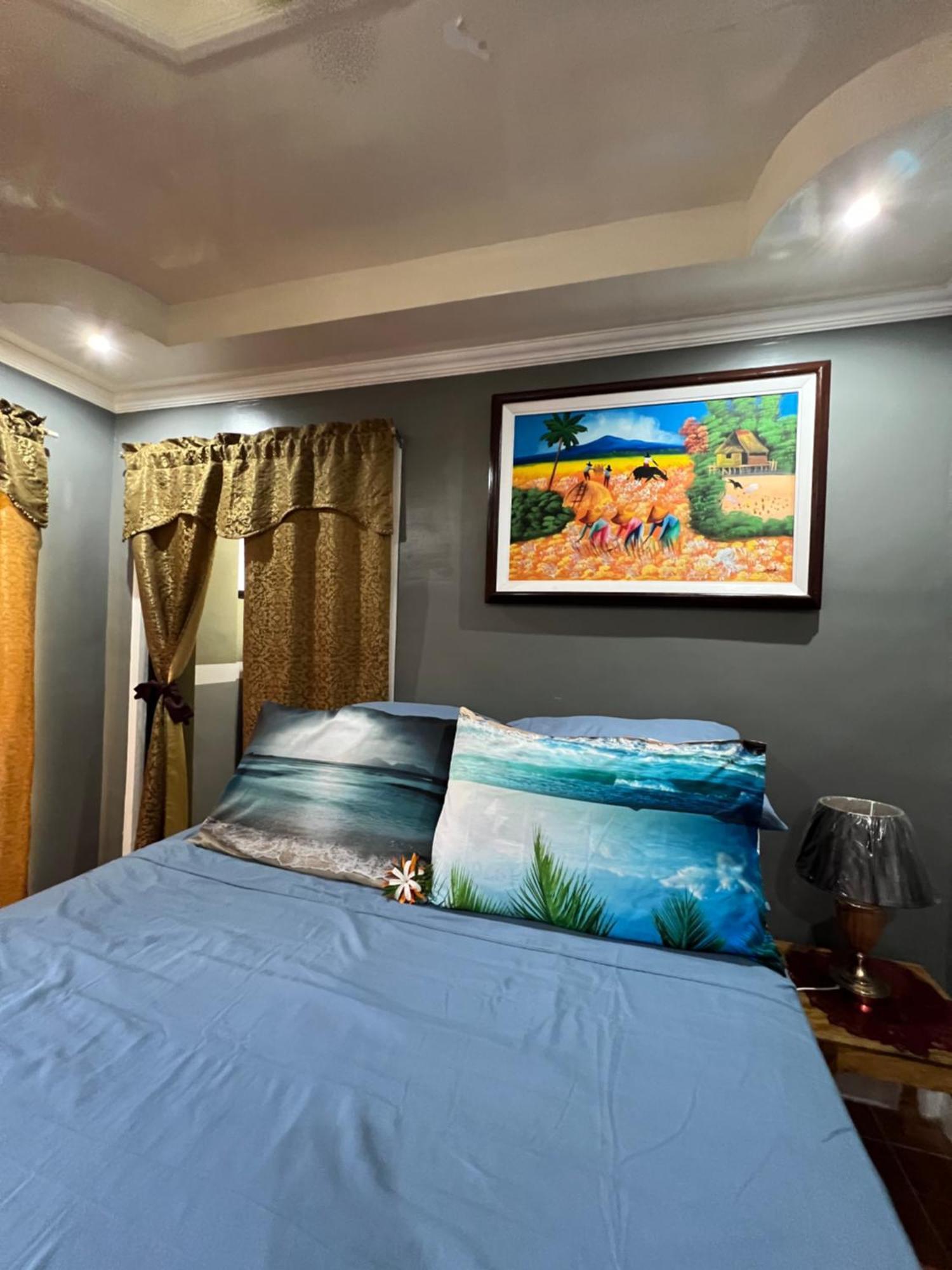 Lovely Bedroom In Lila, Bohol With Wifi, Ac And Ref Esterno foto